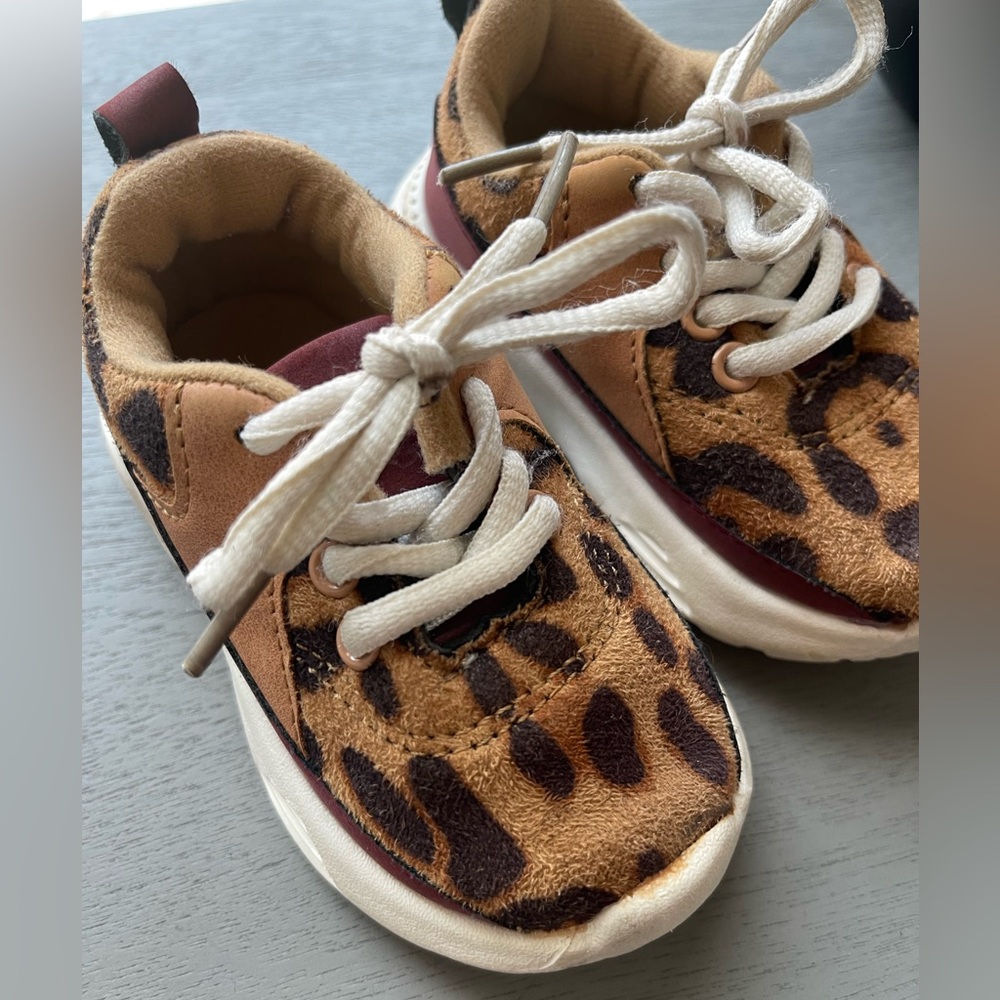 Little Me Animal Print sneakers size 5